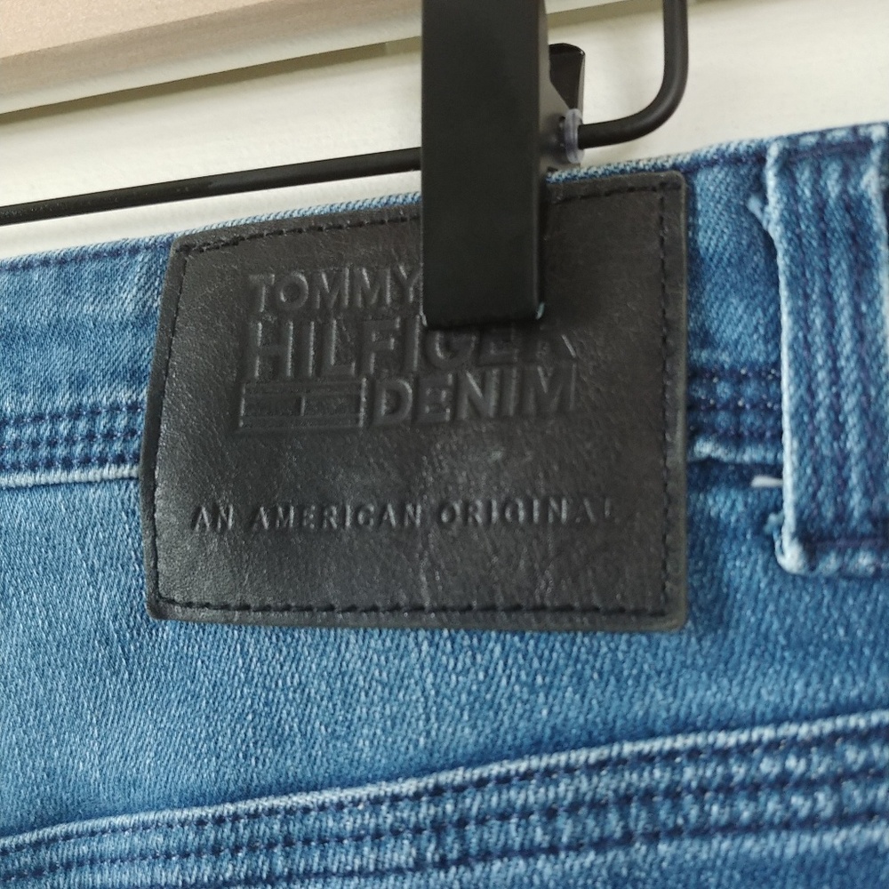 Men's Tommy Hilfiger Slim Straight Slater - Picture 7 of 7
